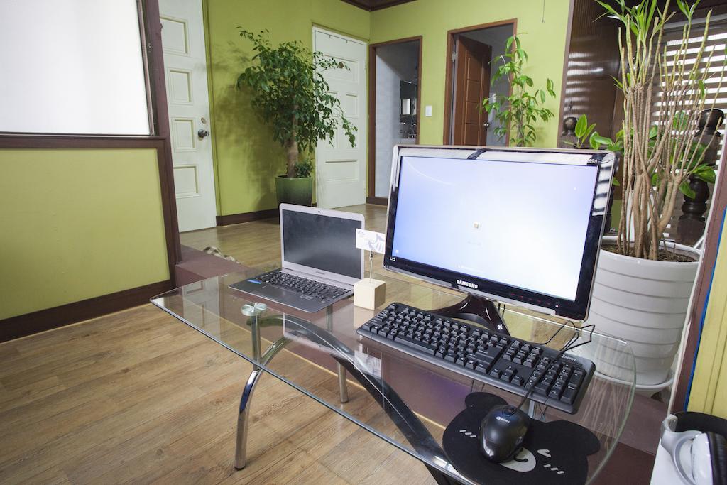 Icos Guesthouse 2 For Female Seul Zewnętrze zdjęcie